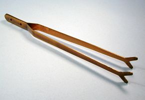 Copper Tongs with Offset Tips